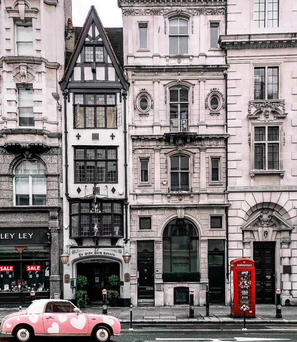 Pus à Londres